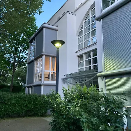 Homeoffice Business Nature View Mit Parkplatz Zentral, Hauptbahnhof Und Kuche * فيسبادن